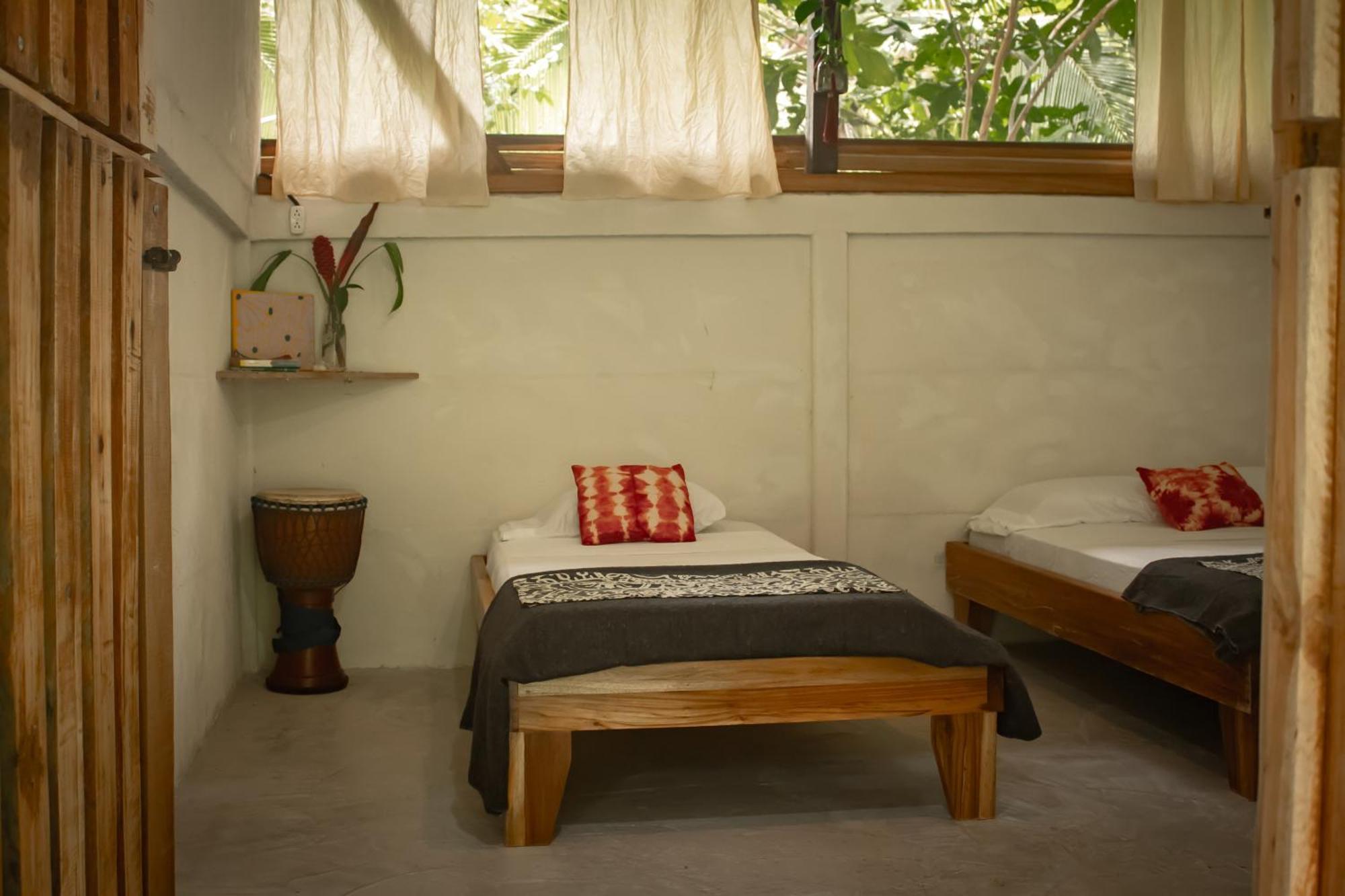 Smile Jungle Hostel Puerto Viejo de Talamanca Εξωτερικό φωτογραφία